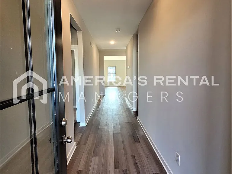 206 John Harold Dr — Photo 5