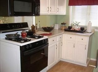 2113 S 48th St, Omaha, NE 68106