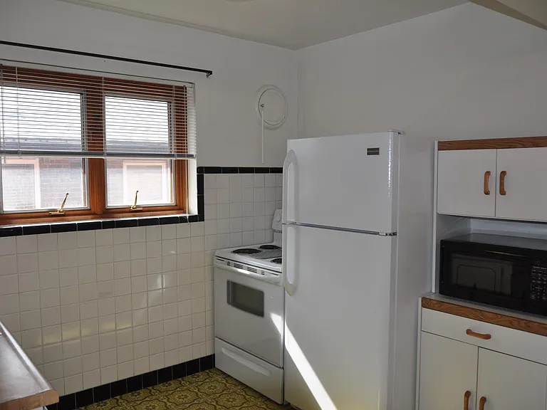 5908 Nagel Ave #2W — Photo 20