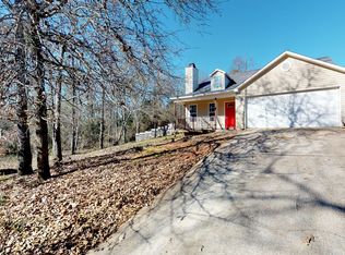 108 Saddlebrook Dr, Warner Robins, GA 31093