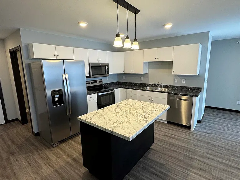 7758 Adrina Dr — Photo 30