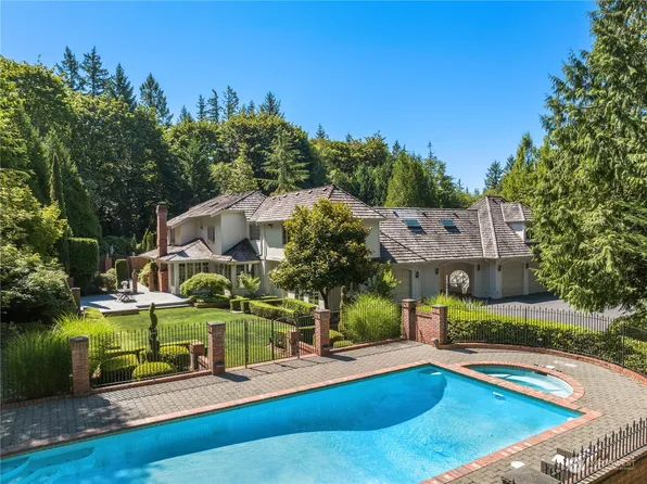 5570 248th Place SE, Issaquah, WA 98029