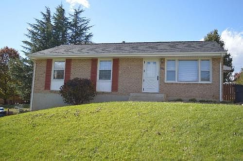 1st image of 4634 Golfview Dr NE