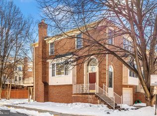 10134 Sterling Ter, Rockville, MD 20850