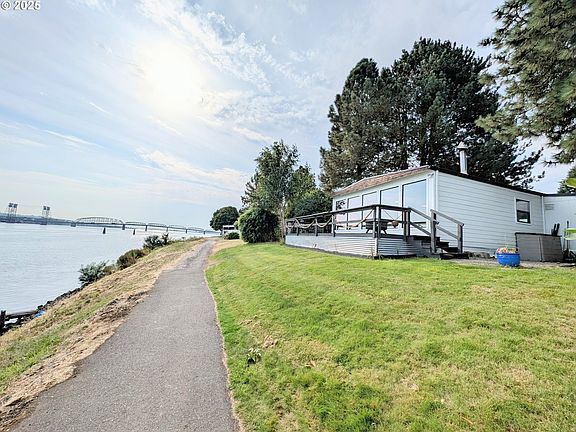 3rd image of 2371 N Menzies Ct