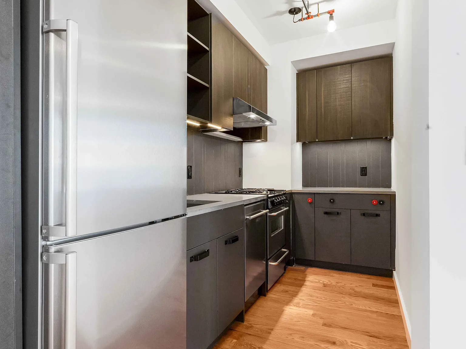 123 Melrose Street — Photo 4