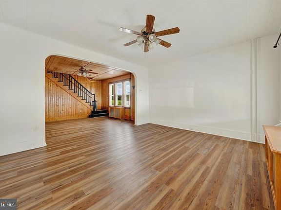 3rd image of 2273 W Market St