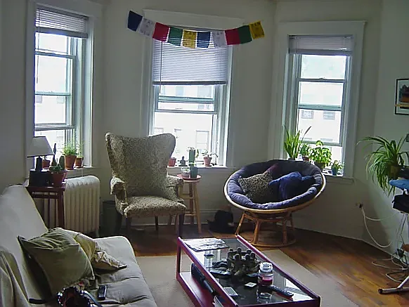 2 bed, 975 sqft, $1,375 — Photo 1