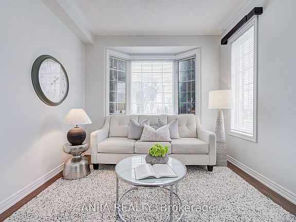 4th image of 81 Appleview Rd