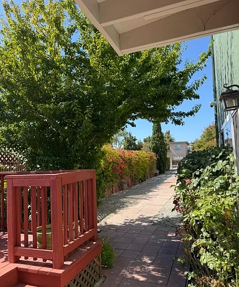Private Drive & Walk Way