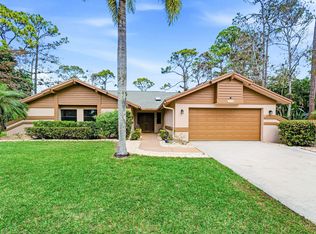 12735 Stone Pine Way, Wellington, FL 33414