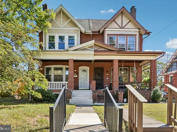 840 N Charlotte St, Pottstown, PA 19464