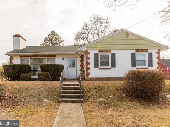 6343 Craig Ave, Bensalem, PA 19020