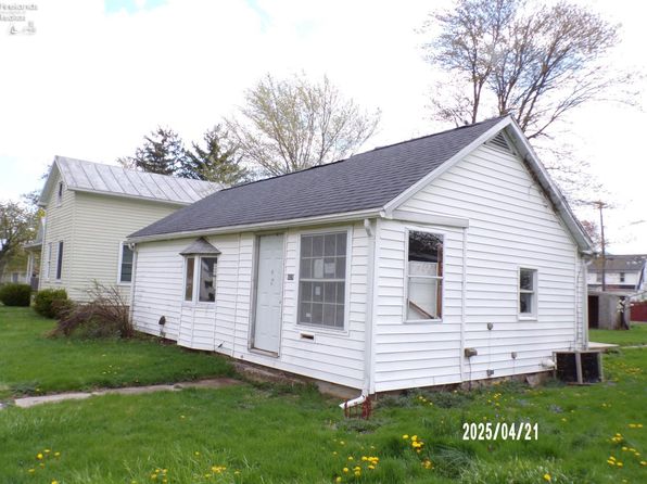 629 N Ohio Ave, Fremont, OH 43420