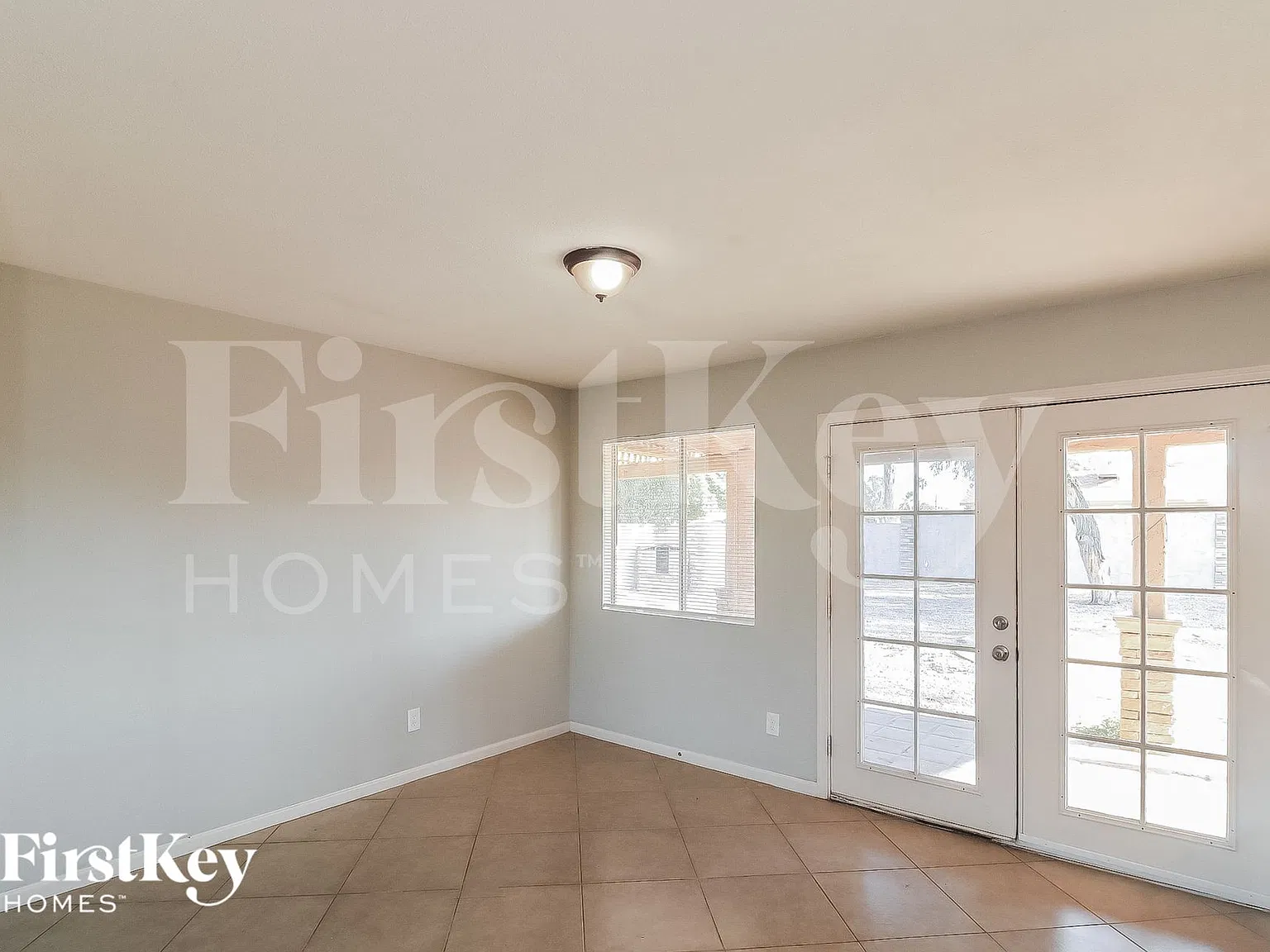 3 bed, 2.0 bath, 1512 sqft, $2,645 — Photo 4