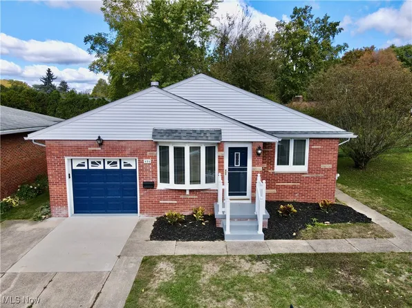 435 Roanoke Ave, Cuyahoga Falls, OH 44221