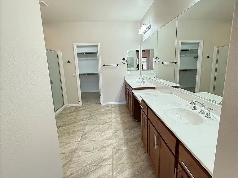 4317 Via Gallo Ct — Photo 16