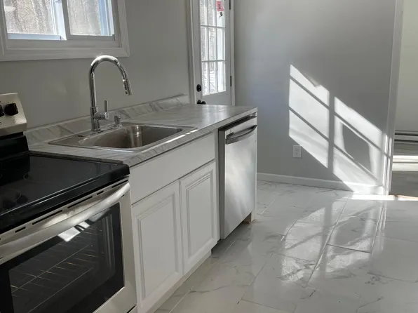 21 E Mitchell St, Mongaup Valley, NY 12762