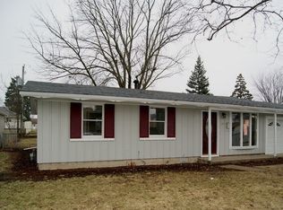 426 Fenton Ave, Romeoville, IL 60446