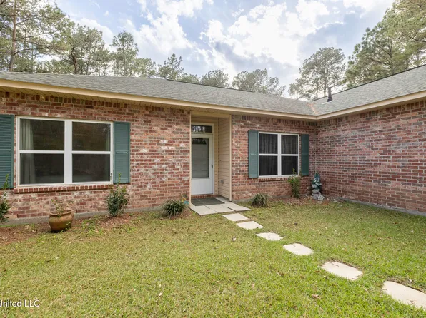 8195 Cypress Dr E, Perkinston, MS 39573