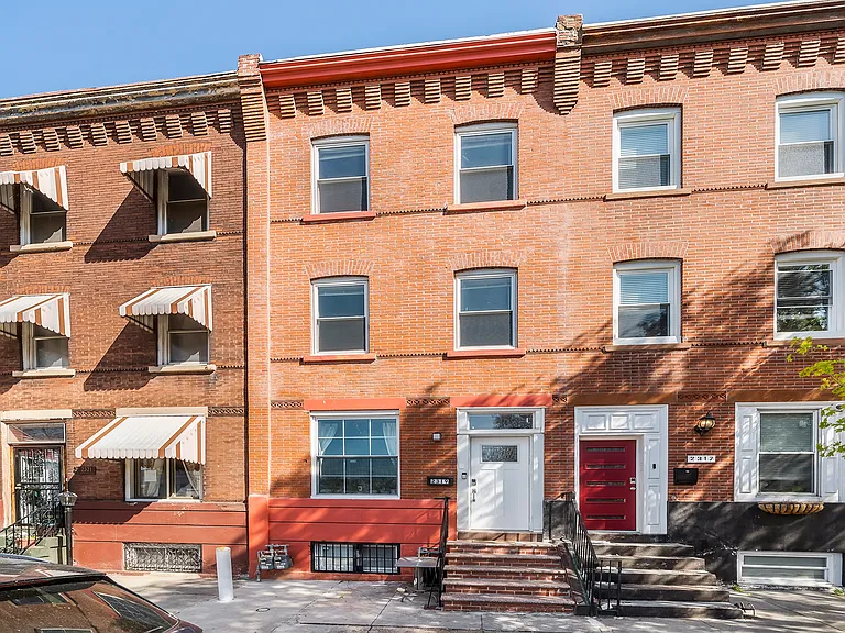 2319 N College Ave #B — Photo 29