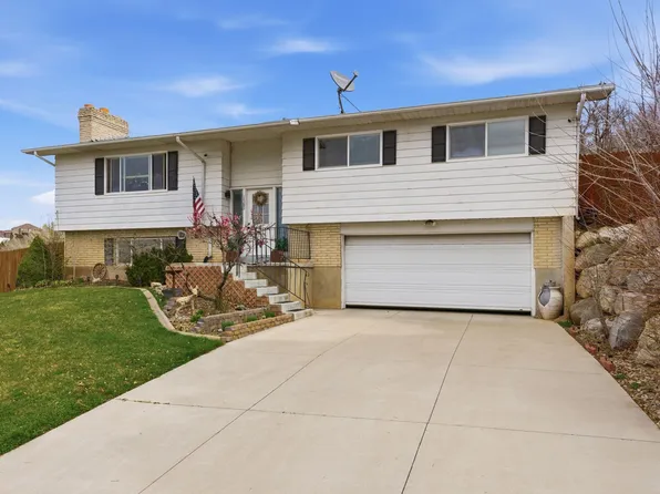 1582 N Emerald Dr, Layton, UT 84040