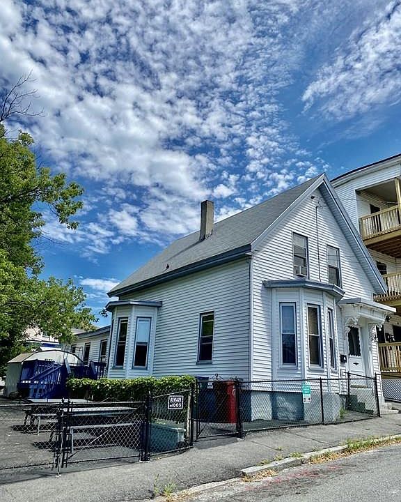 2nd image of 8 Everett St