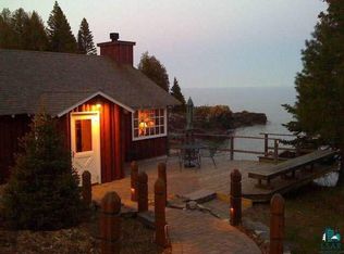 4522 Cascade Beach Rd, Lutsen, MN 55612