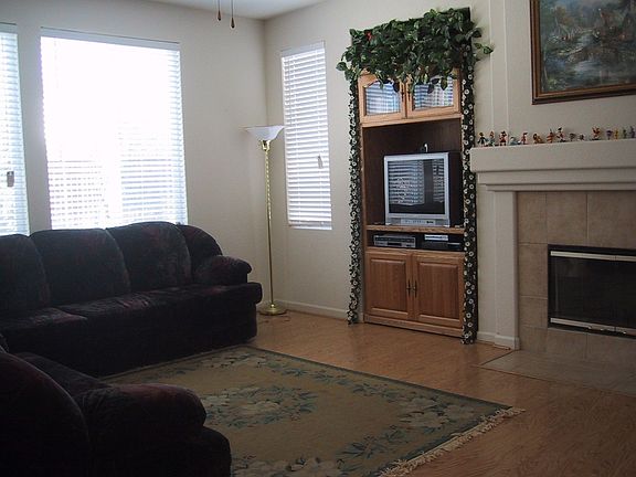 3rd image of 1449 Michael Dr