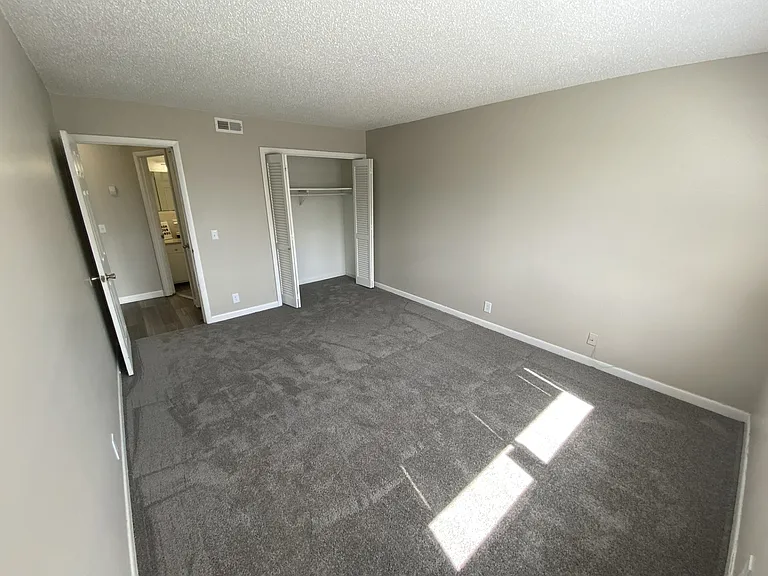 G203 Hickory Hill Ln #G203 — Photo 10
