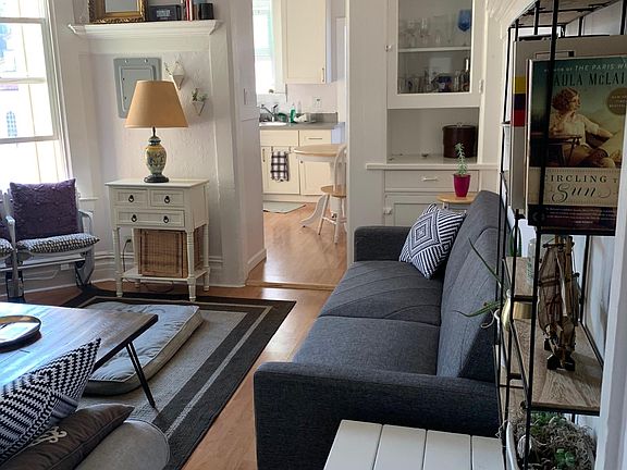 3rd image of 58 Woodward St