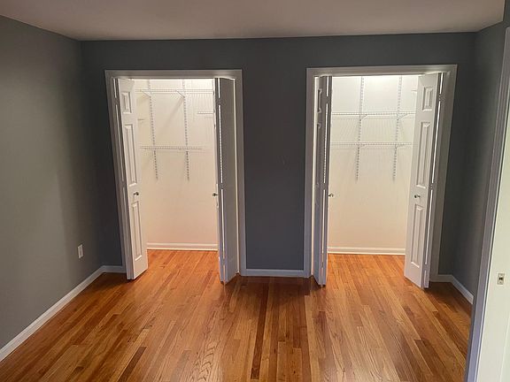 4th image of 2054 Valley Forge St NW