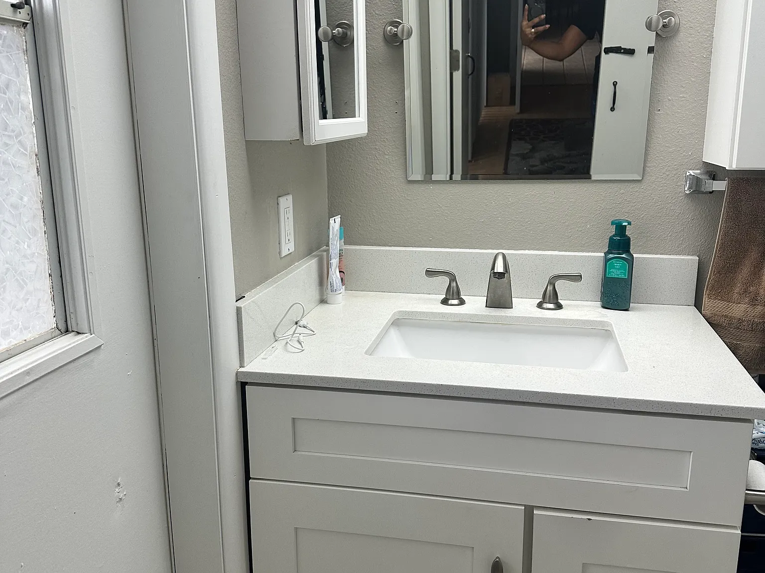 4104 Honolulu Dr — Photo 2