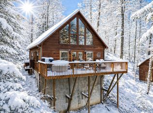 1031 Elm Cir, Pigeon Forge, TN 37876