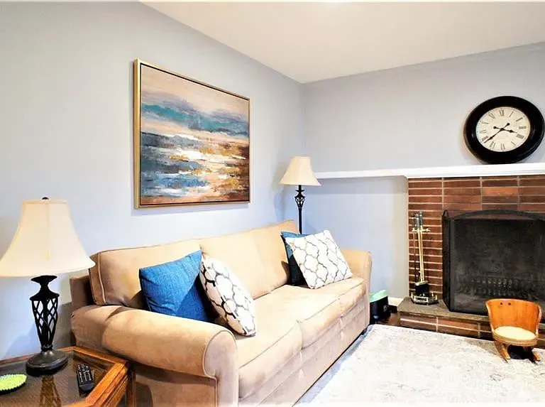 26 Lenox Ave #1 — Photo 9