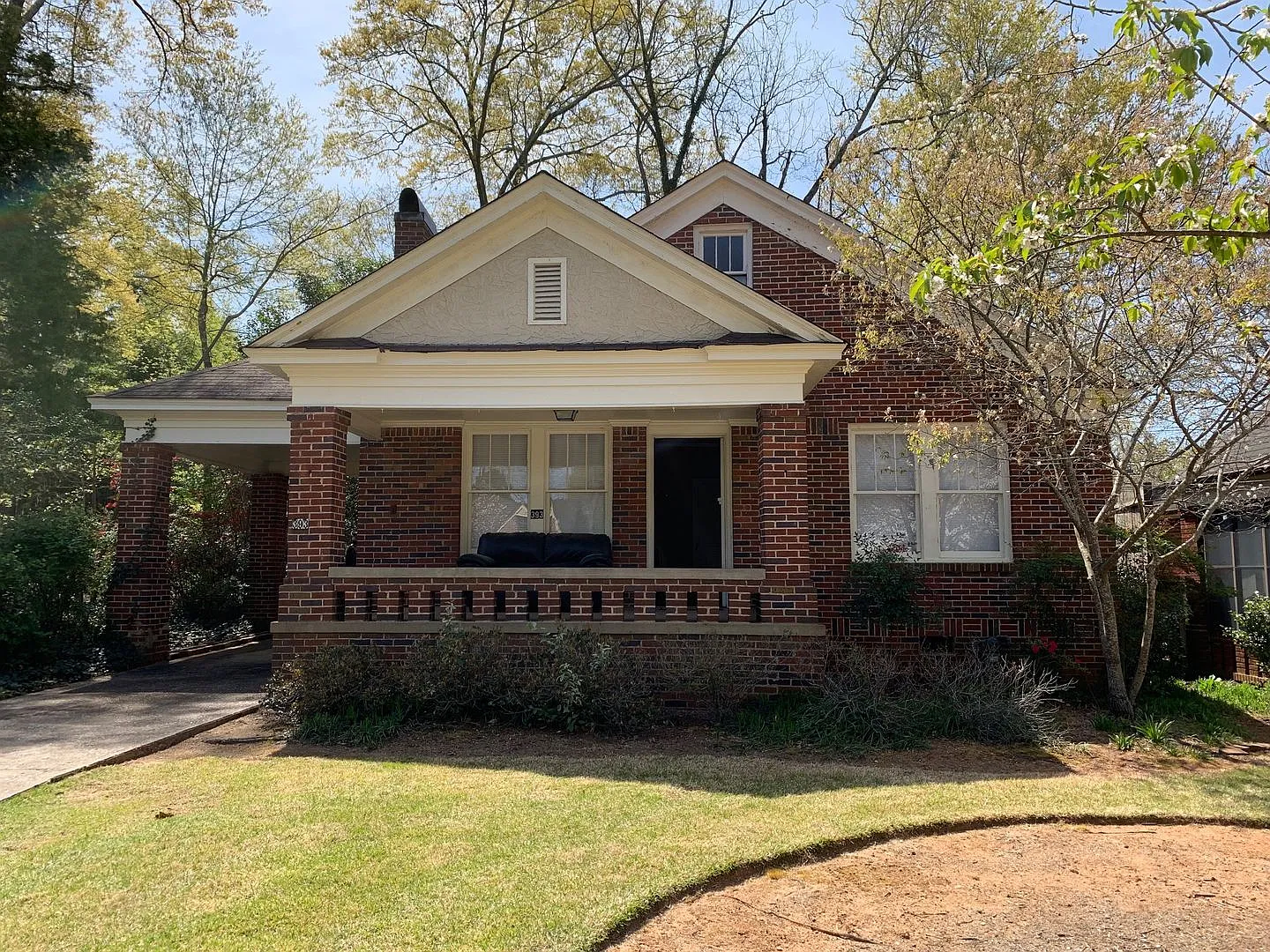 393 W Rutherford St photo 1