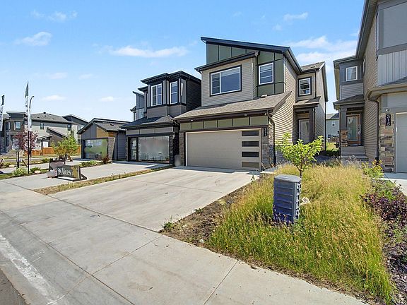 3rd image of 311 29th St SW