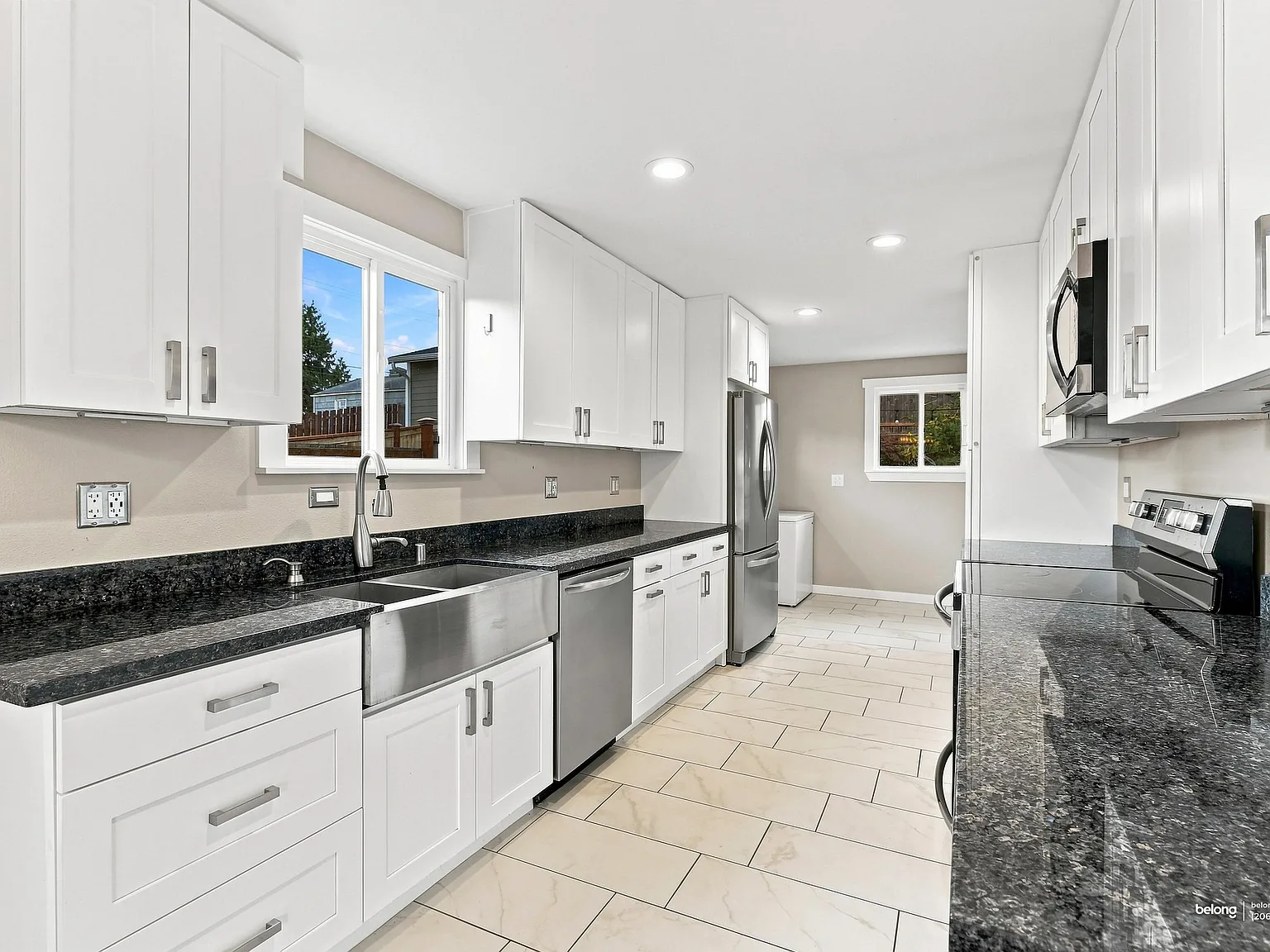 3 bed, 2.0 bath, 1200 sqft, $3,295 — Photo 4