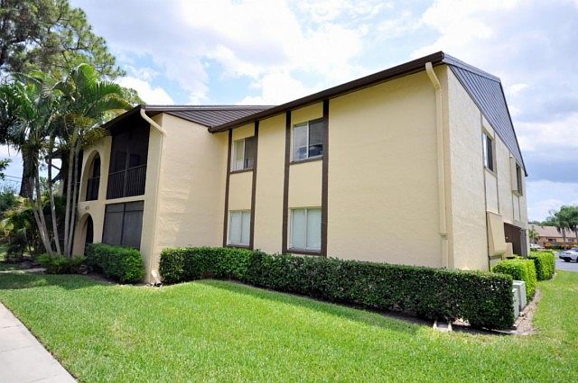 1st image of 403 Pine Glen Ln APT B-2