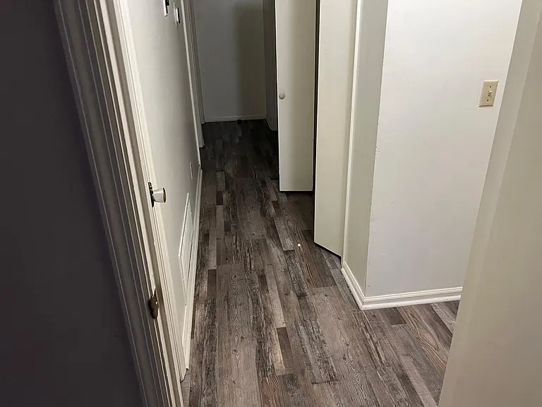 2522 Pamela Dr — Photo 2