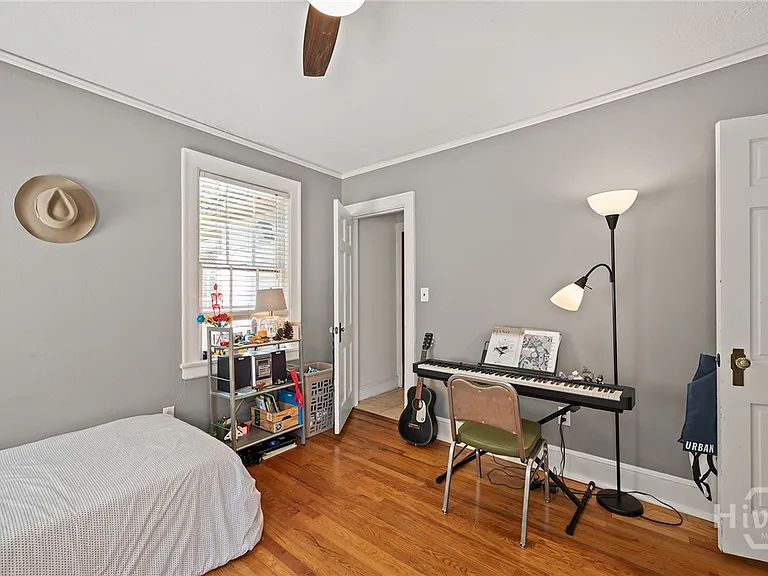 321 Milledge Hts — Photo 9