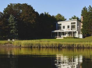 14 S Midway Rd #B, Shelter Island, NY 11964
