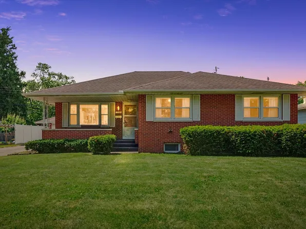 1205 Gertrude Ave, Champaign, IL 61821