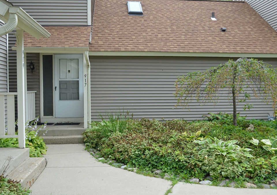 1st image of 917 Bidwell Dr