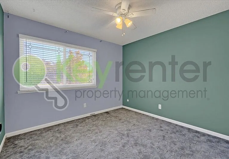 7005 Woodside Dr — Photo 26