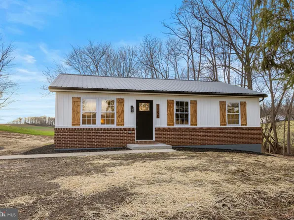 1190 May Post Office Rd, Quarryville, PA 17566