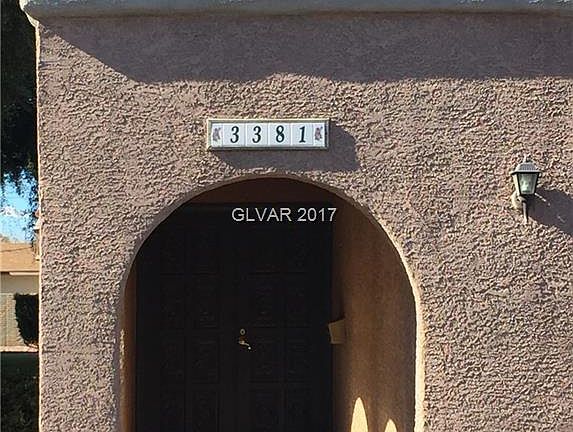 2nd image of 3381 Townhouse Dr