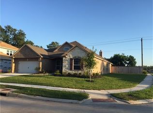 111 Meadow Ridge Way, Clute, TX 77531