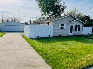5035 39th Ave, Kenosha, WI 53144