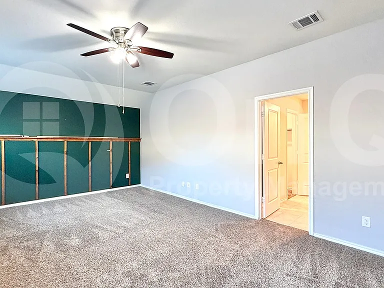 1113 Meadow Side Dr — Photo 11